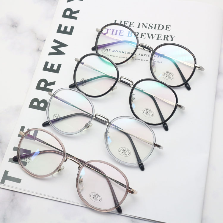 Eyewear Frame Style 7