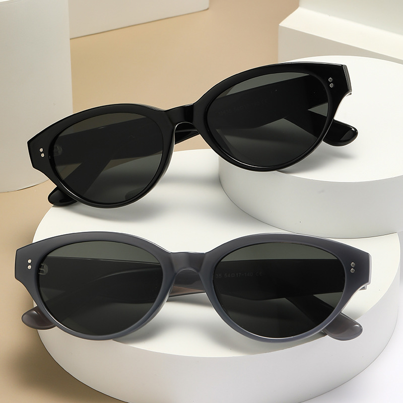 2026 Vintage Retro Cat Eye Full Rim Unisex Lightweight UV380 PC Non Polarized Fashion Sunglasses Hip Hop Daily Party Wholesale