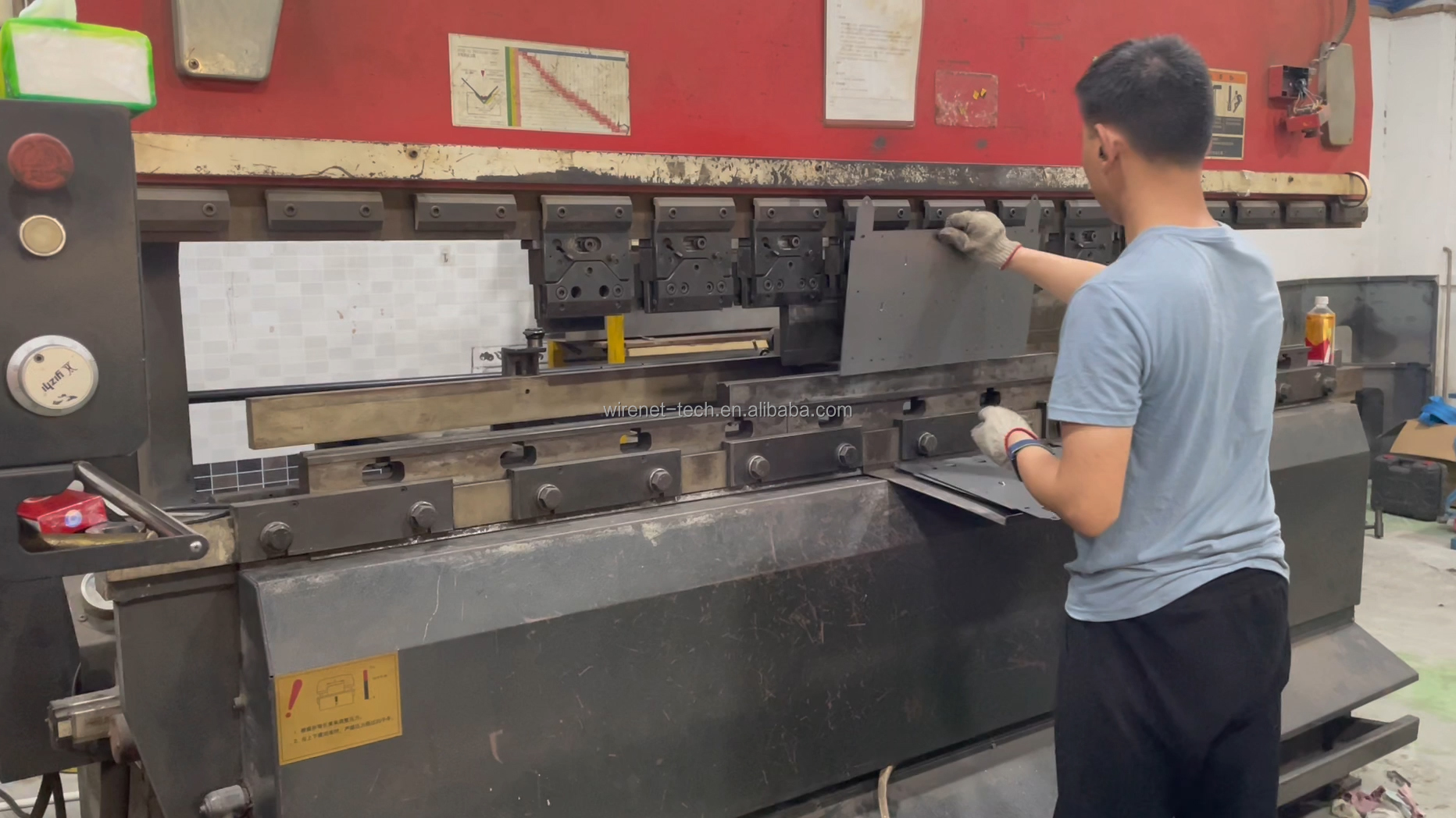 Assembly Workstations