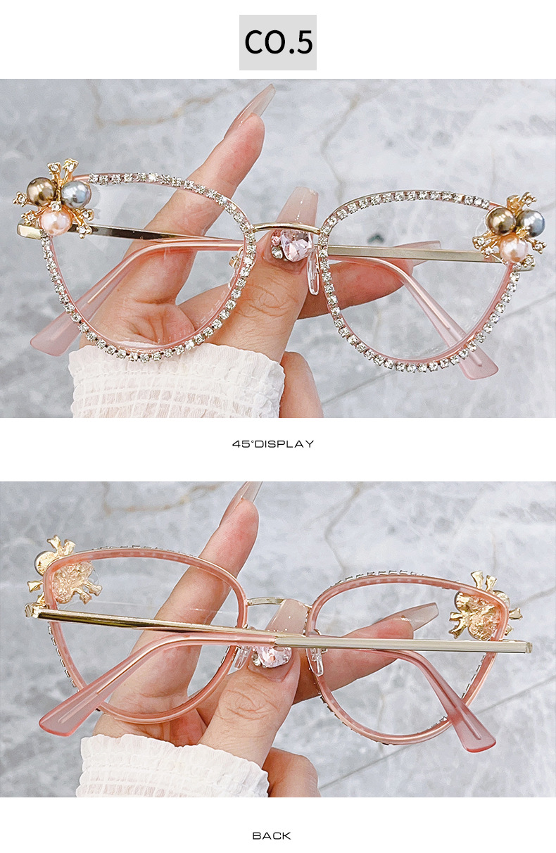 Product Display Image 5